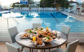 Hotel Astral Nirvana Club